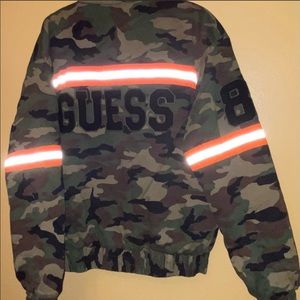 🚫SOLD🚫GUESS Men’s Camouflage Coat Jacket New